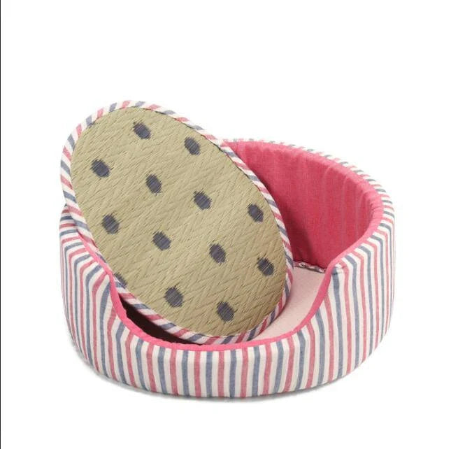 Cosy breathable cat bed with vibrant striped pattern, offering premium comfort and airflow for your feline friend