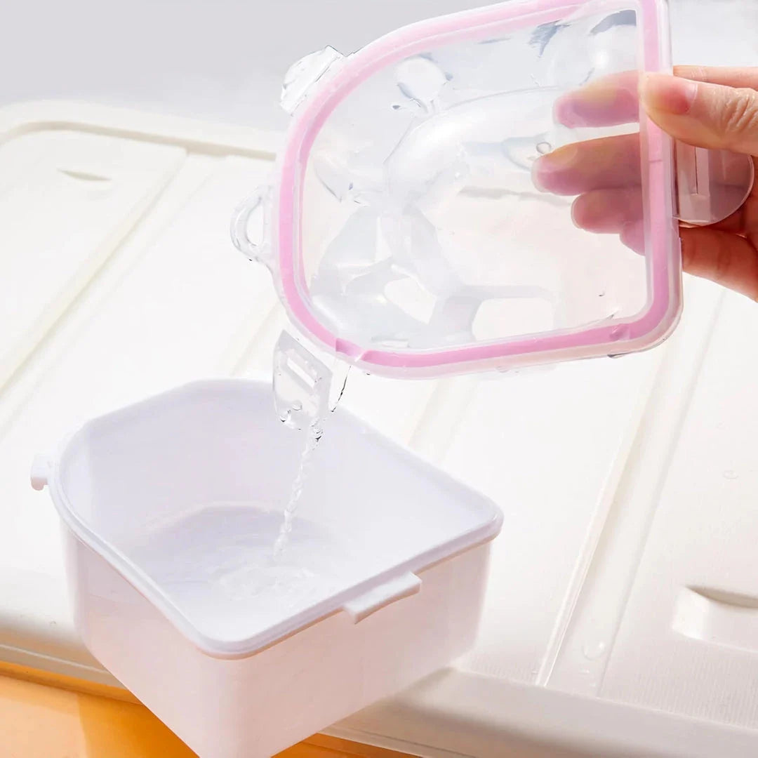 Double-layer nail soaking bowl for easy and gentle gel polish removal at home