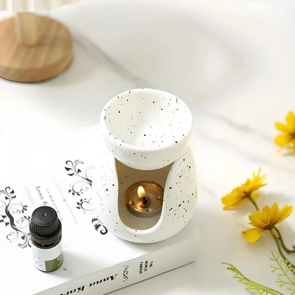 Nordic Style White Porcelain Essential Oil Diffuser with Minimalist Design for Relaxation and Home Decor