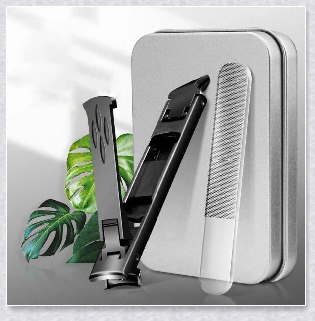 Fold-Away Double-Ended Nail Clipper - Premium British Manicure Set with Stainless Steel Blades and Ergonomic Grip