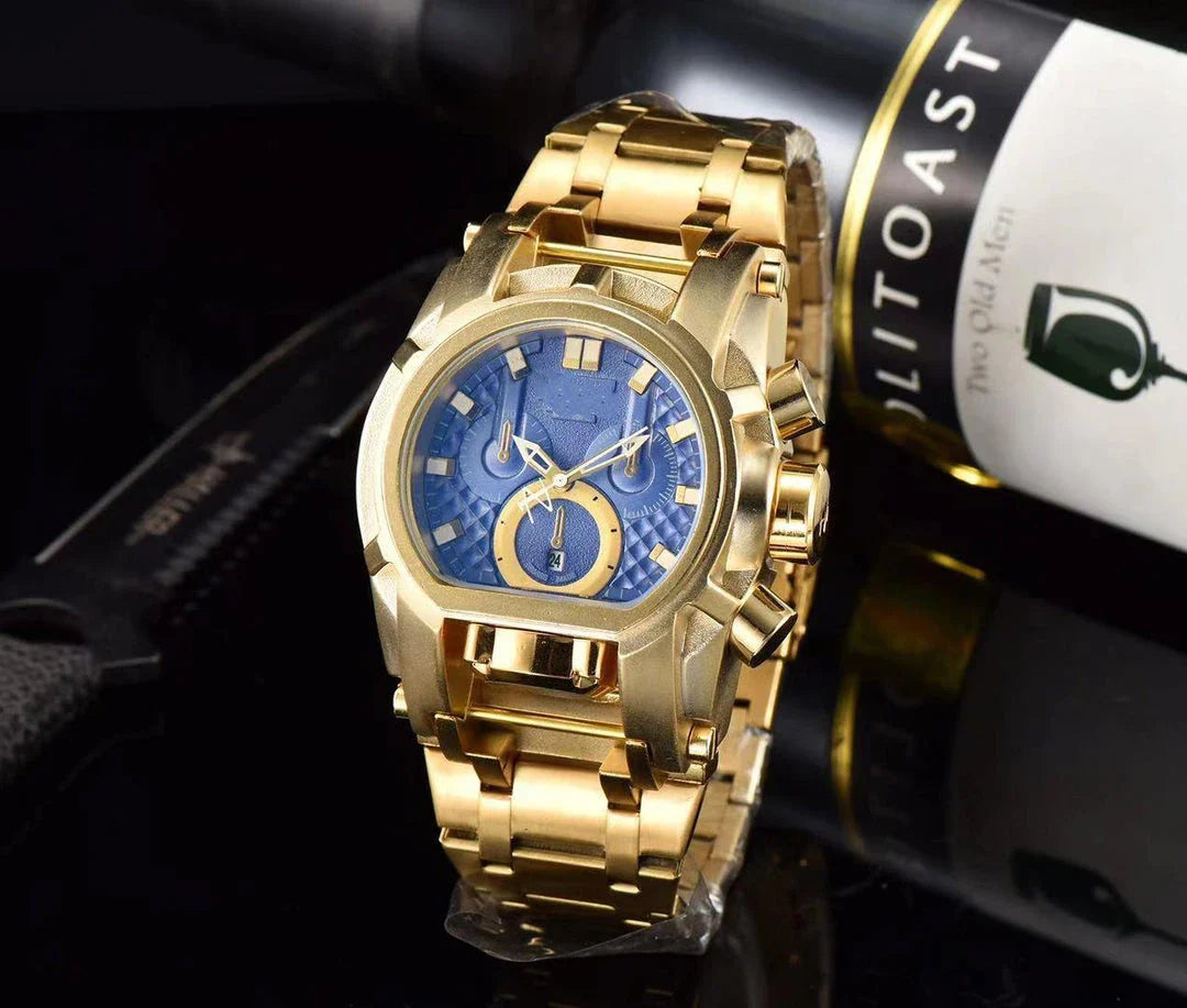 Premium stainless steel quartz wristwatch with a large dial and a comfortable rubber strap