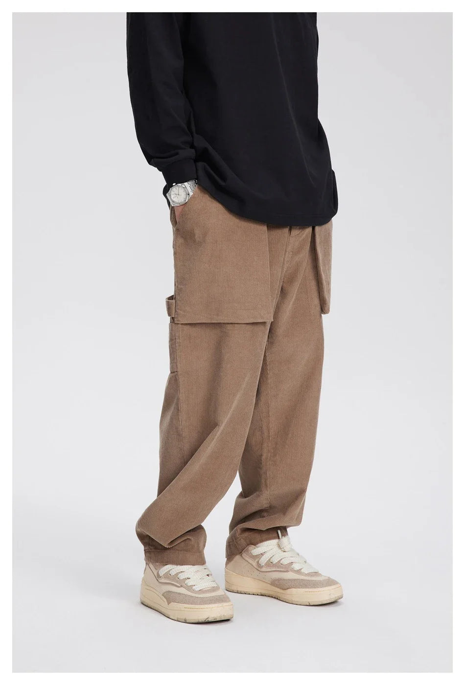 Retro corduroy straight-leg casual trousers for men in khaki and navy blue colours