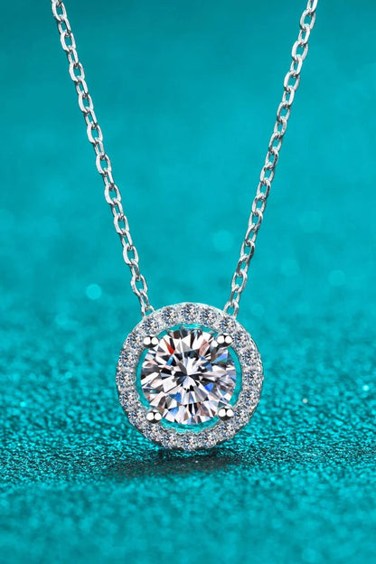 Exquisite 1-carat moissanite pendant necklace in 925 sterling silver with zircon accents