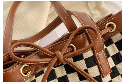 Stylish contrast colour tote bag with chic checkerboard design, made from premium PU leather for durability and versatility