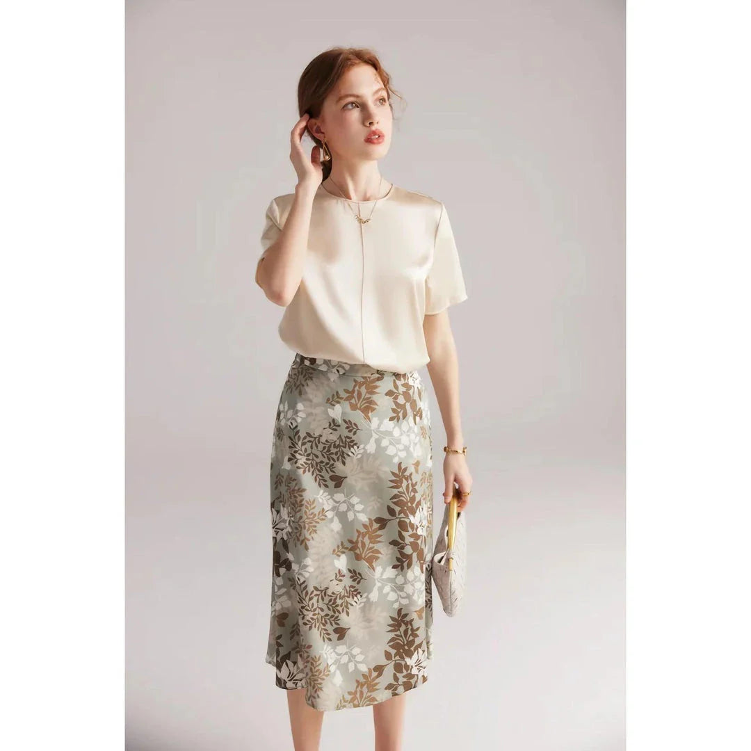 Elegant women's summer tee made of premium mulberry silk with classic O-neck design and short sleeves