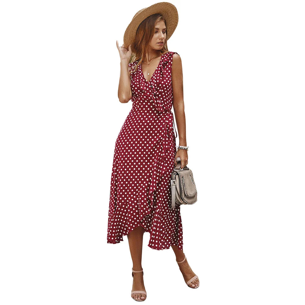 Polka dot dress with wave-like details, made from premium cotton for a comfortable and stylish British-inspired bohemian look.