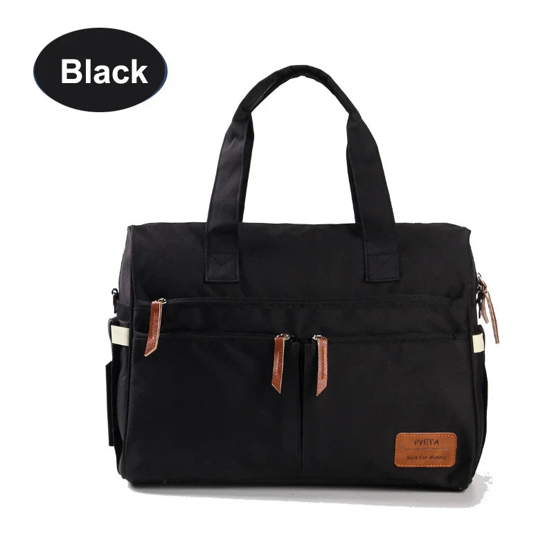 Premium 600D polyester messenger bag with spacious compartment and adjustable strap for modern mums in the UK