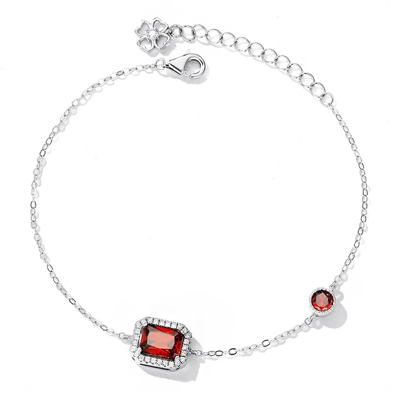 Elegant platinum plated double-layer heart-shaped bracelet made with 925 sterling silver