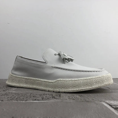 Premium leather shoes with breathable design and classic colours