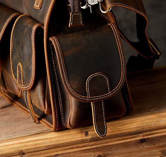 Trendha Men's Personality Leather Postman Handbag - A premium full-grain leather bag with a timeless British design, perfect for the modern gentleman