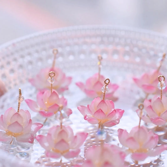 Elegant sterling silver ear clip with a lotus flower design, inspired by traditional Hanfu fashion