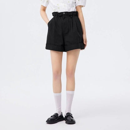High-waist A-line casual shorts for women in a soft, durable fabric blend with an elastic waistband and side pockets for comfort and style.