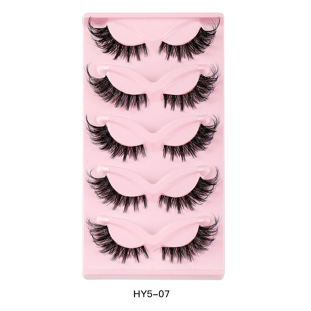 Pair of 3D cat eye and fox eye false eyelashes made from high-quality synthetic fibres for a natural, voluminous look