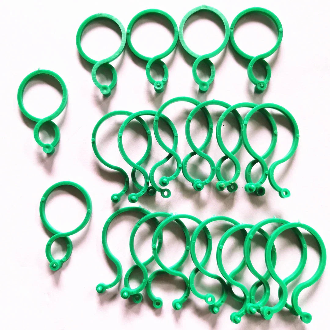 Premium Garden Vine Strapping Clips for plant support and healthy growth