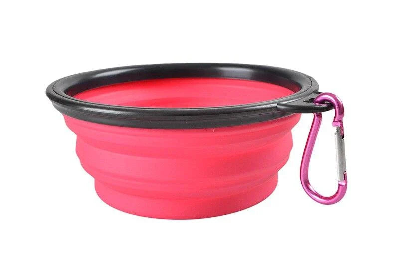 A collapsible pet silicone bowl in black, with a large 350 ml capacity, designed for outdoor adventures with your furry friend.