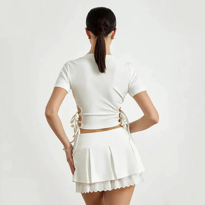 Elegant white lace 2-piece summer set with bow bandage cutout T-shirt and elastic mini skirt