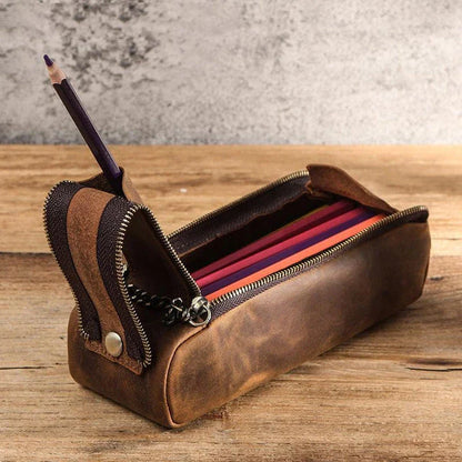 Premium Crazy Horse Leather Double-Zip Portfolio Bag with Sleek Design and Ample Storage Space