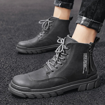 High-top tooling men's boots in classic British desert shoe style with round toe and middle heel