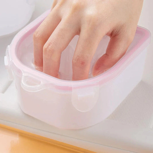 Double-layer nail soaking bowl for easy and gentle gel polish removal at home
