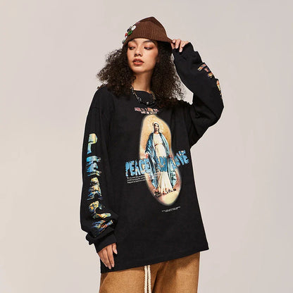 Trendha vintage-inspired spring sweater in a variety of colours, featuring a relaxed fit and round neckline for a flattering, effortless look