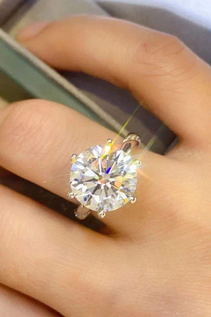 Exquisite 5 carat moissanite solitaire ring in sleek 6-prong platinum-plated 925 sterling silver setting