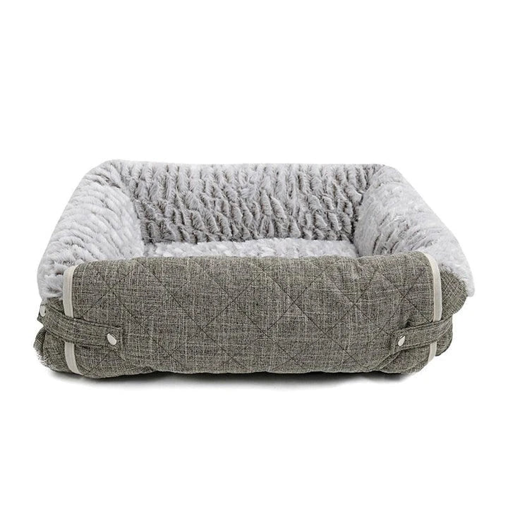 Cosy and spacious pet bed made with premium materials for maximum comfort and support