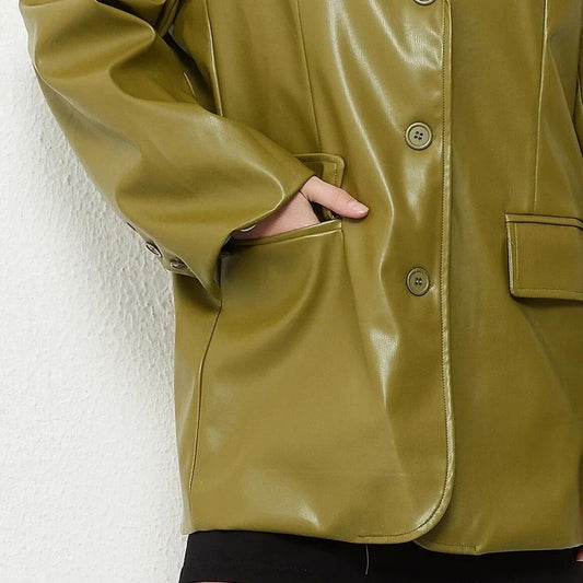 A vintage green single-breasted leather blazer jacket with a turn-down collar and regular sleeves, made from durable polyester material.