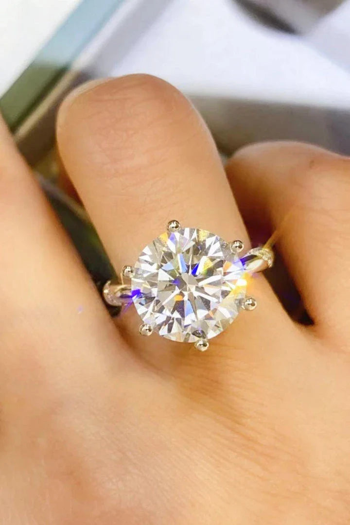 Exquisite 5 carat moissanite solitaire ring in sleek 6-prong platinum-plated 925 sterling silver setting