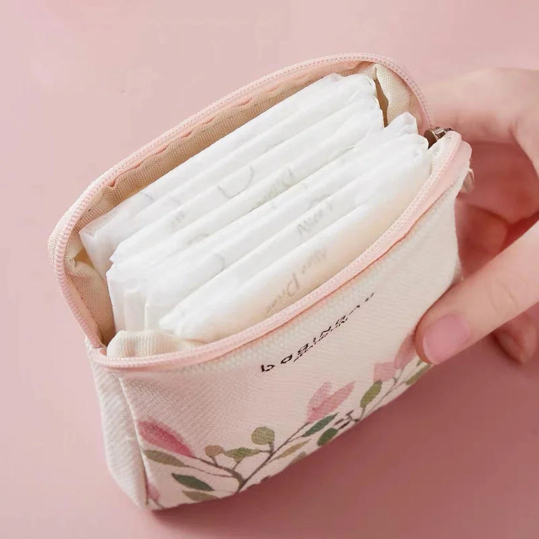 Mini Portable Sanitary Pad Pouch in Pink - Compact, Versatile, and Stylish Accessory for British Women