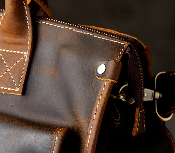 Trendha Men's Personality Leather Postman Handbag - A premium full-grain leather bag with a timeless British design, perfect for the modern gentleman