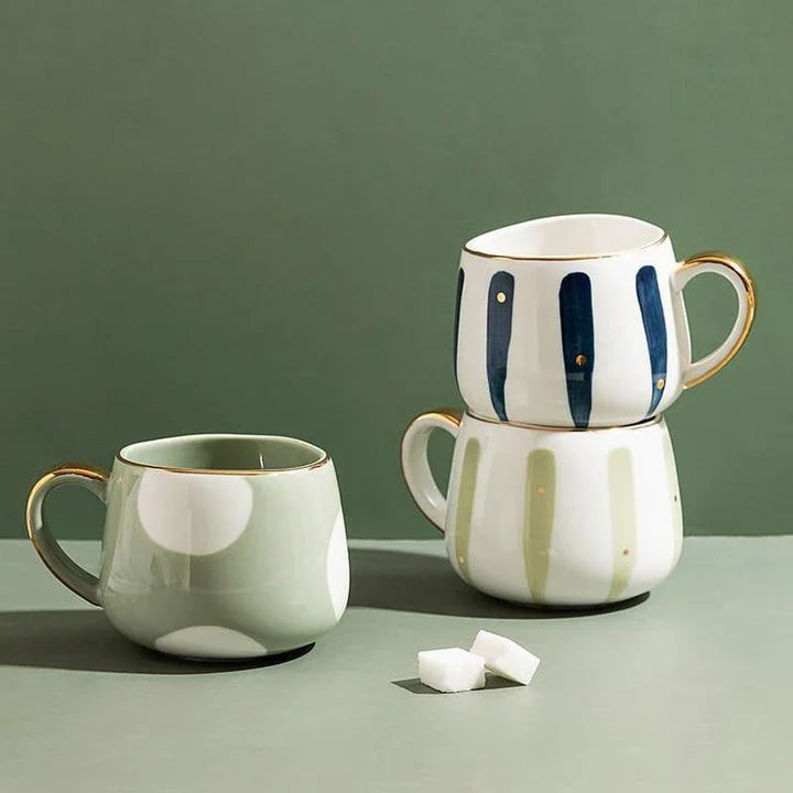 Cosy Style Ceramic Coffee Cup with Striped Pattern in Pastel Pink, Compact and Ergonomic Design for Comfortable Sipping