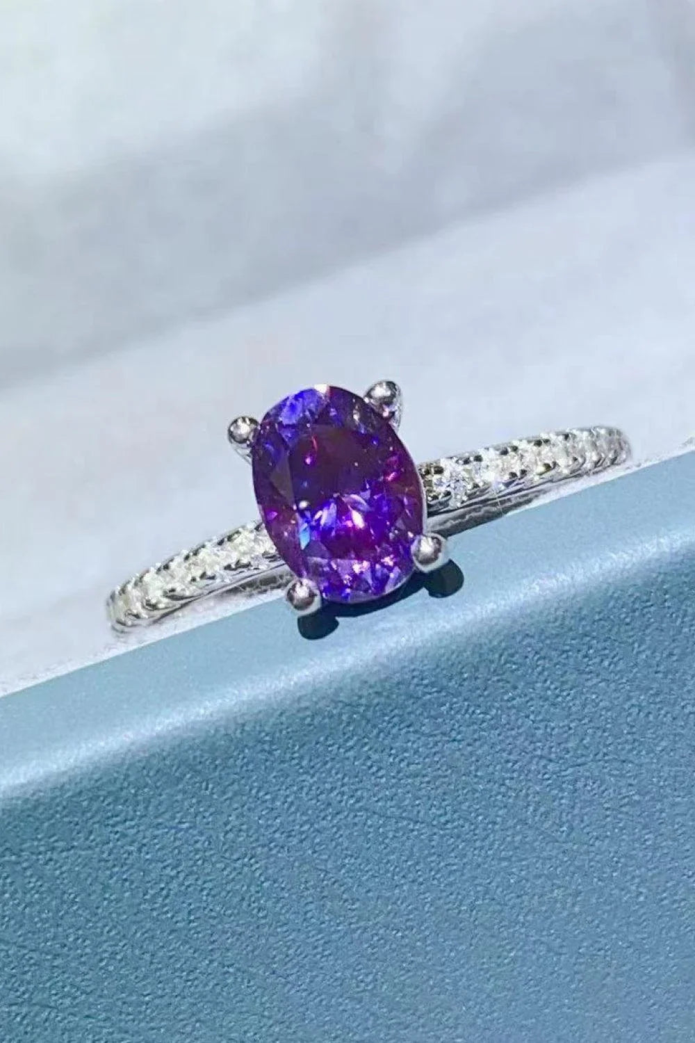 Elegant 1 Carat Purple Moissanite Ring in 925 Sterling Silver with Platinum Plating and Zircon Accents
