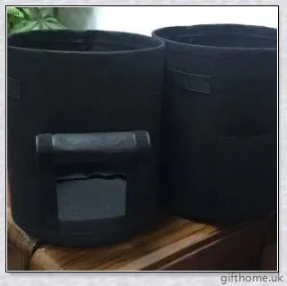 Premium breathable plant grow bags for growing potatoes, tomatoes, and other vegetables on balconies and in gardens
