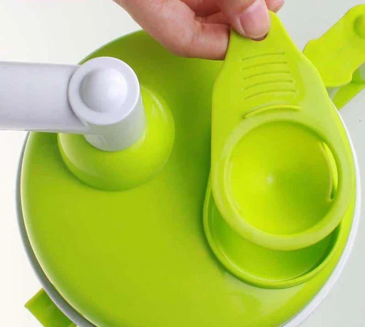 Premium manual food processor with stainless steel blades and durable plastic construction, perfect for chopping, slicing, and dicing a variety of ingredients in the kitchen.