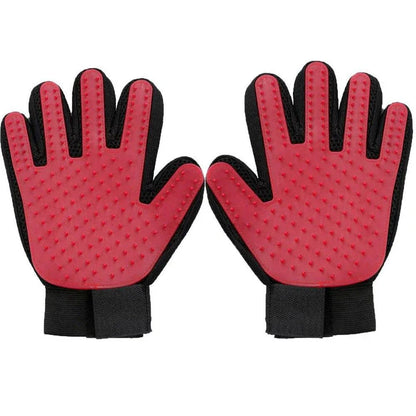 Versatile rubber grooming glove for dogs, featuring a flexible, customised fit and gentle hair removal for effective pet care