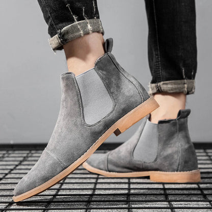Premium suede high-top casual men's Martin boots with a robust rubber sole and a timeless silhouette
