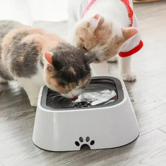 Trendha 1.5L Square Pet Water Bowl in blue colour, featuring a stylish design and raised edges to minimise water splashes
