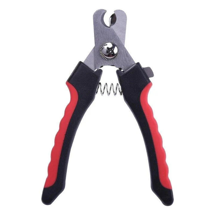 Premium pet nail clippers made of stainless steel with ergonomic design for comfortable and efficient grooming of dogs and cats
