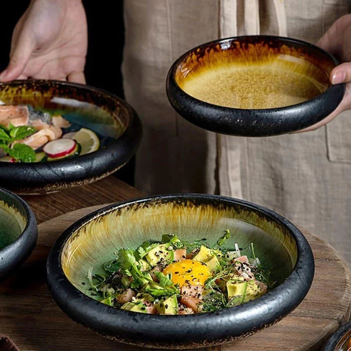 Elegant ice-inspired ceramic platter with a captivating split-glaze finish, showcasing the beauty of British craftsmanship
