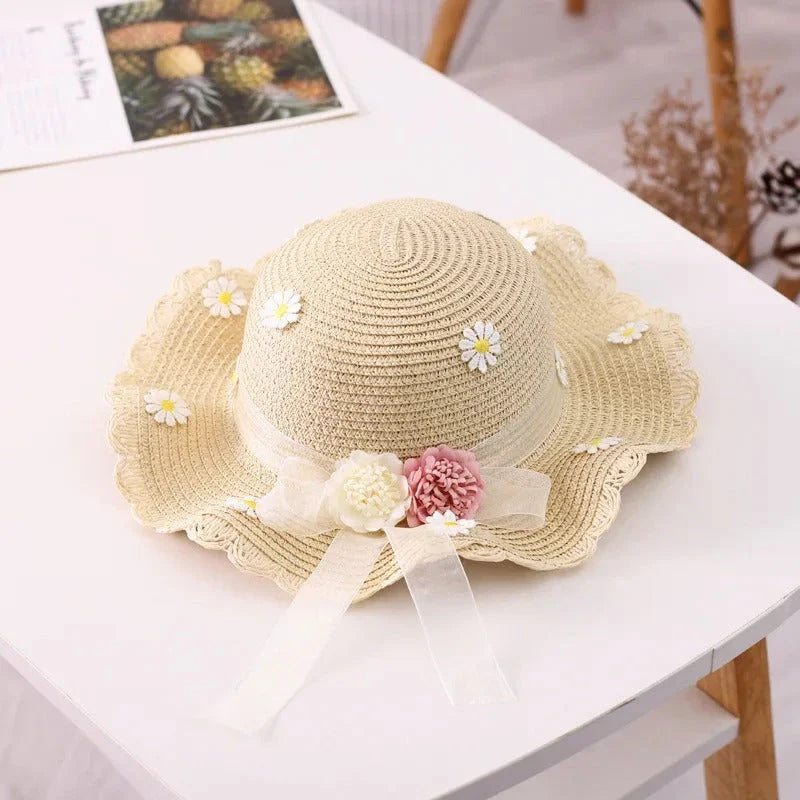 Colourful kids' daisy sun hat and handbag set made of high-quality straw for sun protection and style
