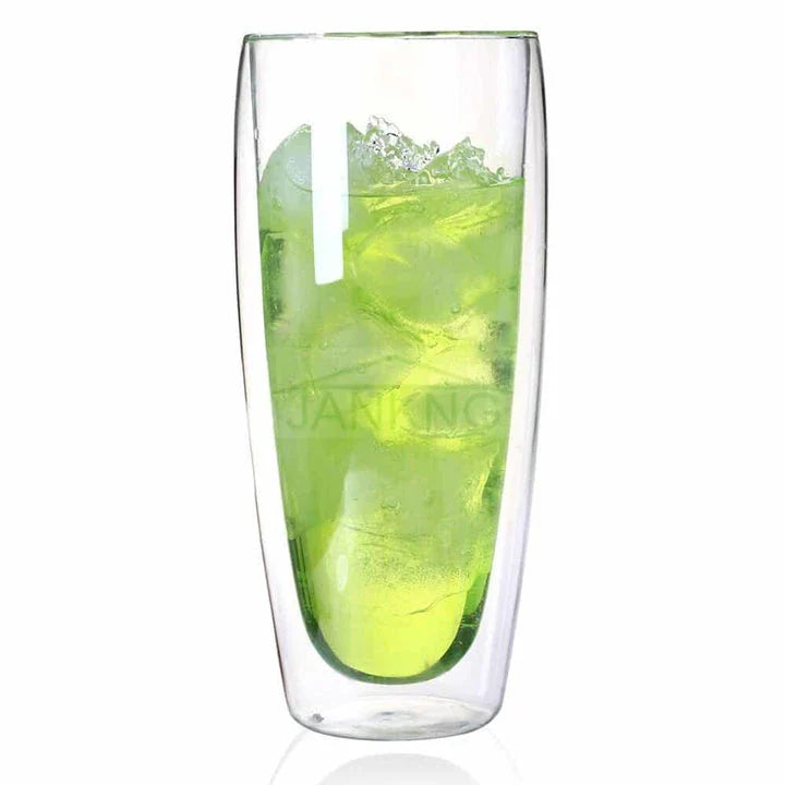 Stylish double-walled glass cup with elegant design, perfect for enjoying hot and cold drinks at the perfect temperature.