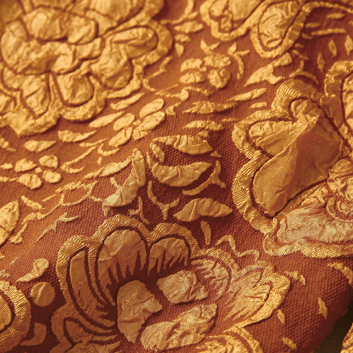 Embroidered long-sleeve tank top in brown, with square neckline and bubble sleeves