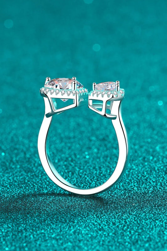 Elegant heart-shaped moissanite open ring in platinum-plated 925 sterling silver with adjustable sizing