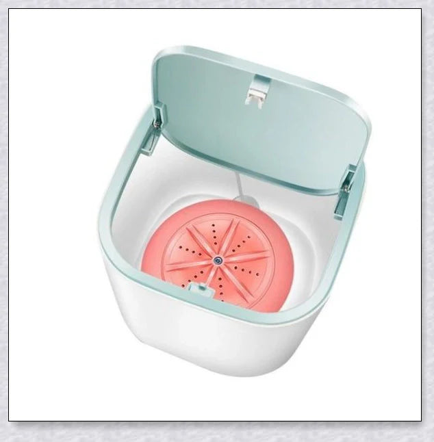 Compact, portable washing machine with customisable water levels and high-power cleaning capabilities
