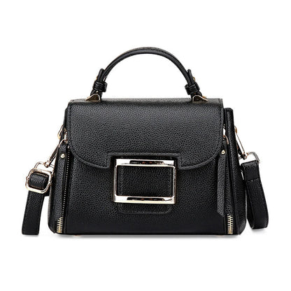 Premium oil-waxed leather shoulder bag in various colours, featuring a spacious interior and adjustable strap for versatile, stylish commuting.