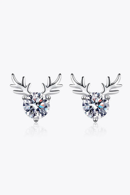 Elegant sterling silver ring featuring a reindeer-shaped moissanite centre stone with a polished finish