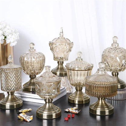 Elegant Nordic crystal glass storage pot with a minimalist design, perfect for storing pantry items and displaying as a decorative centrepiece.