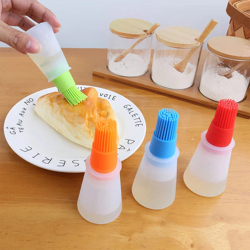 Silicone basting brush set in green colour, designed for easy and precise application of sauces, oils, and marinades during cooking