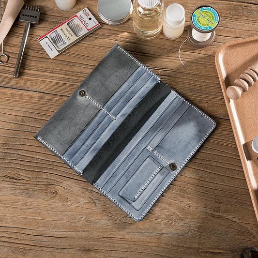 Premium handcrafted leather wallet with mist wax finish, featuring a vintage-inspired design and ample storage for cards and cash
