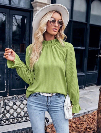 Ruffled collar long sleeve blouse in autumn colours, featuring a loose-fitting design and premium jacquard fabric